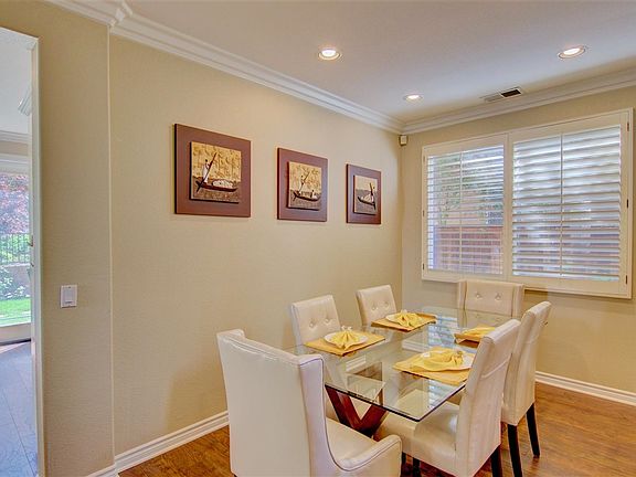 3rd image of 13867 Fontanelle Pl