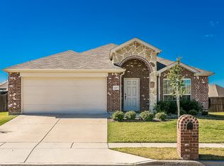 1217 Red Dr, Little Elm, TX 75068