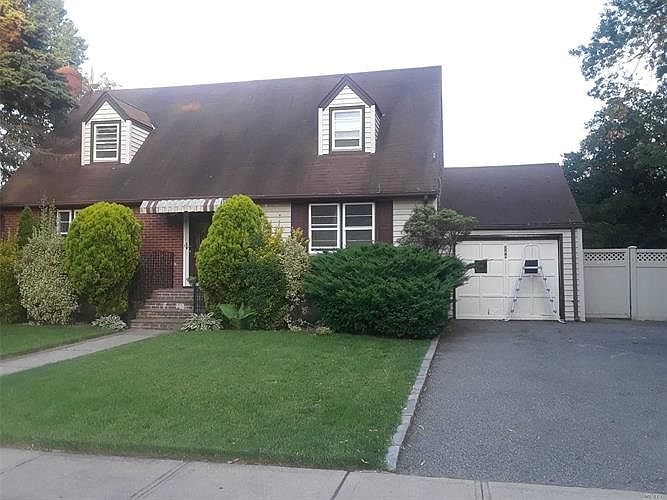 1st image of 244 Belmont Pkwy