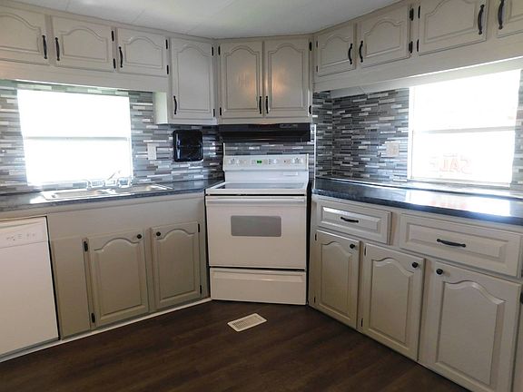 2nd image of 323 Bird Ave