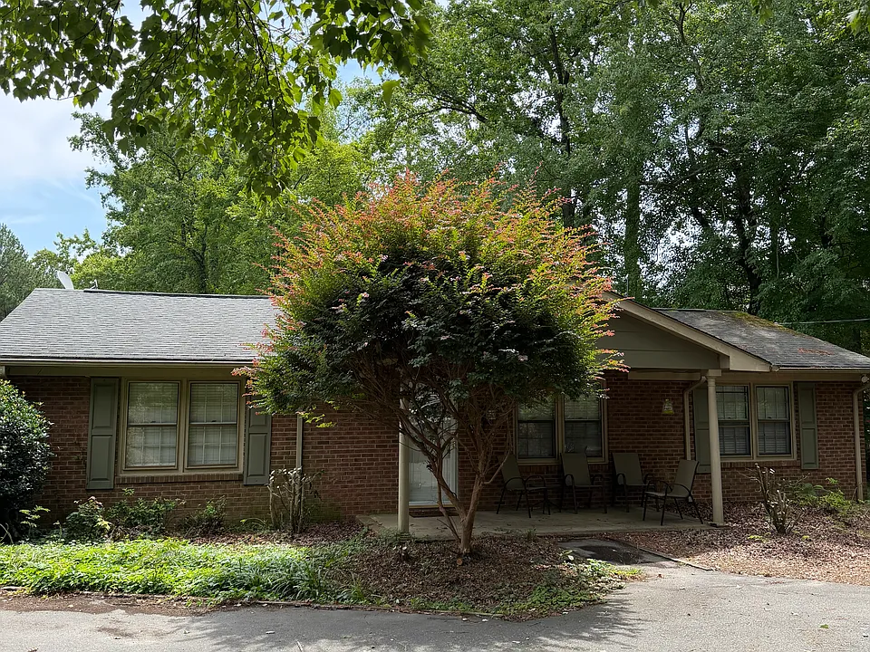 8712 Green Level Church Rd