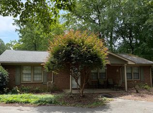 8712 Green Level Church Rd, Cary, NC 27519