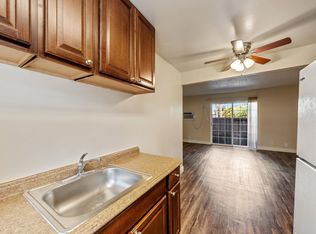 1096 Mohr Ln #F05, Concord, CA 94518