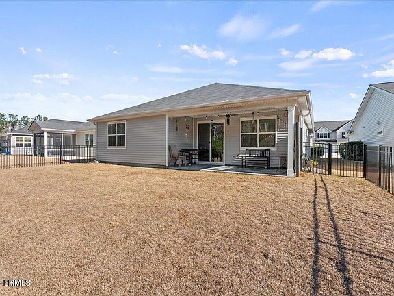 5th image of 21 Mainland Lakes Drive