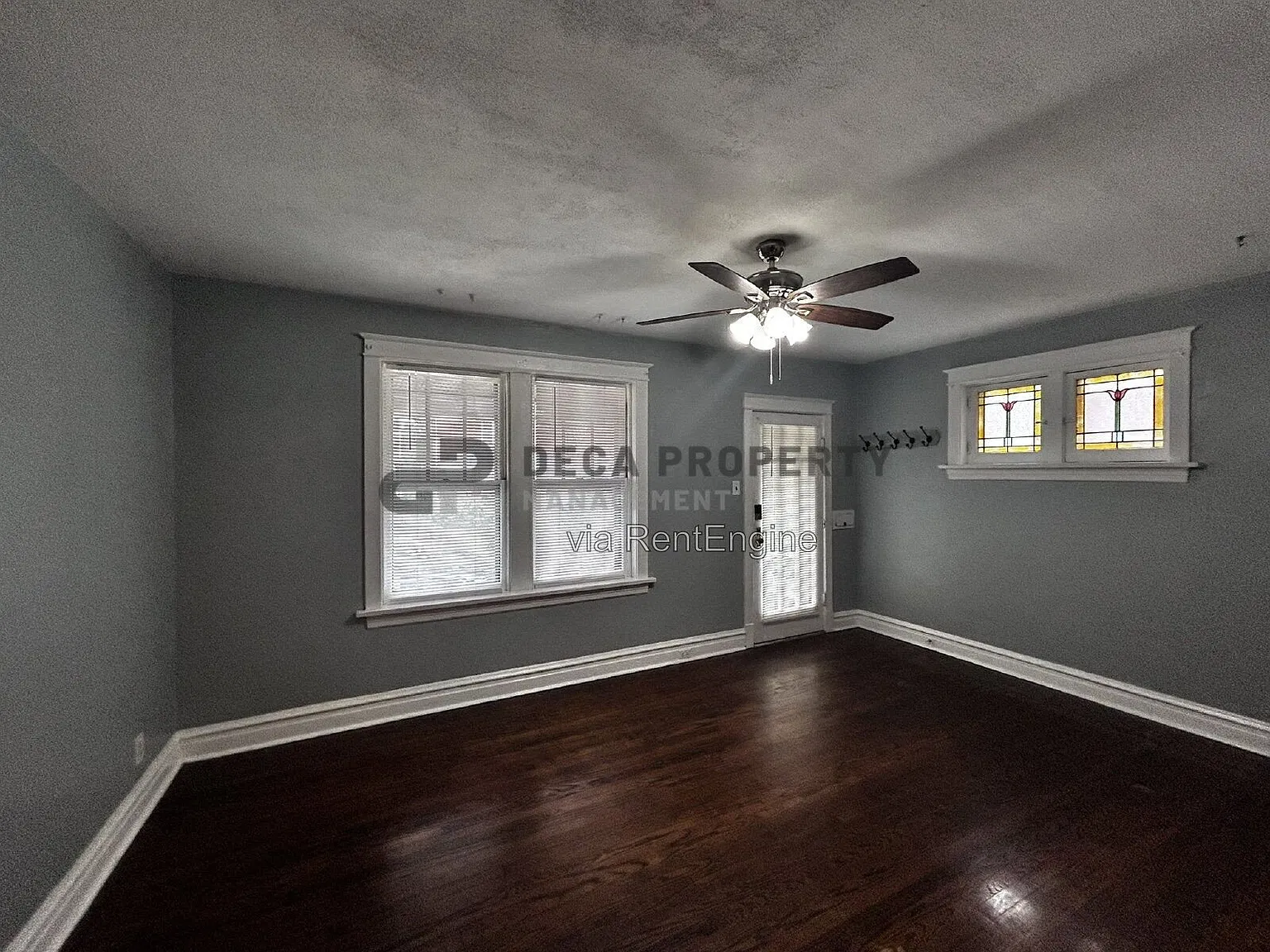 2 bed, 1.0 bath, 1100 sqft, $1,150 — Photo 2