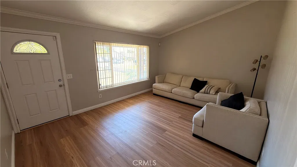 3 bed, 1364 sqft, $3,200 — Photo 4