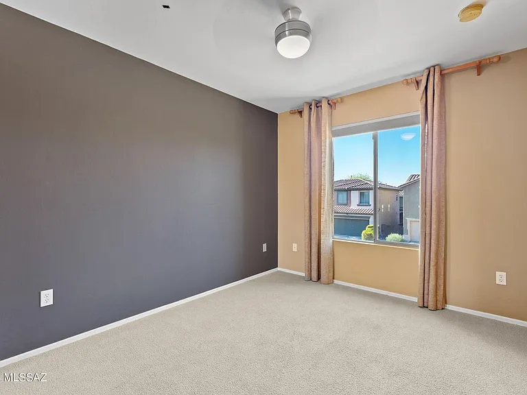 1605 W Homecoming Way — Photo 30