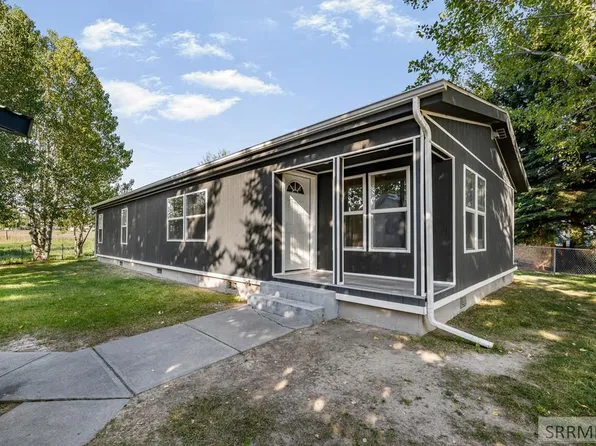 872 Dalmation Dr, Idaho Falls, ID 83402
