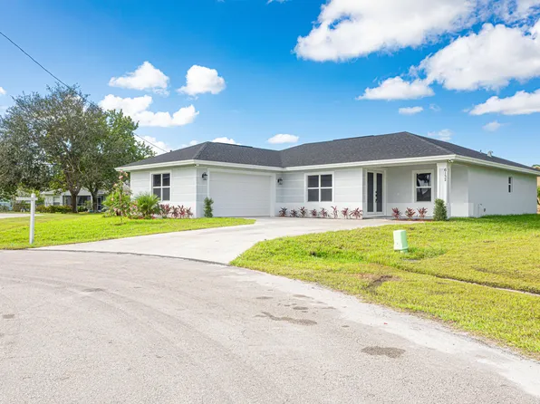 6132 NW Drophy Court, Port St Lucie, FL 34986