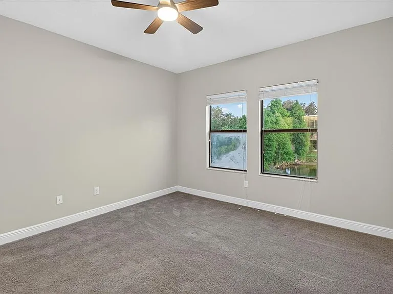 1389 Heritage Landings Dr — Photo 70