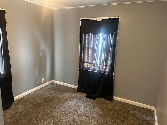 5th image of 714 Gheens Ave