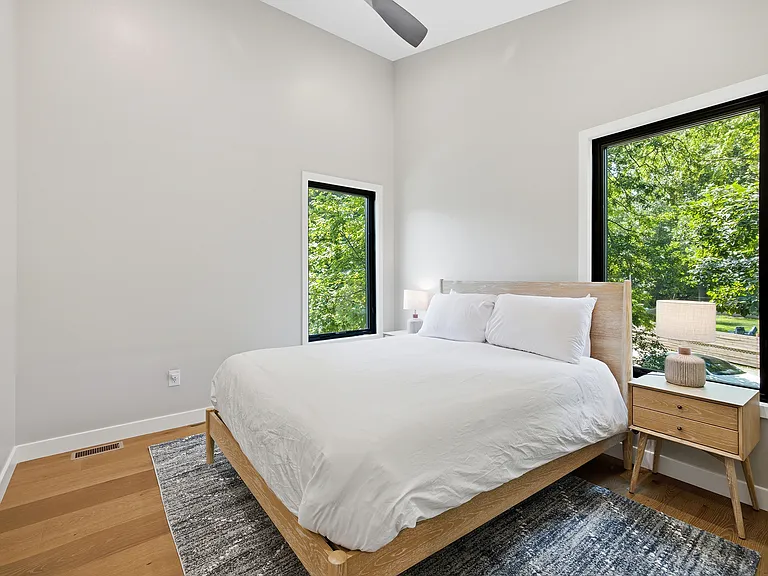 10024 Town Line Rd — Photo 21