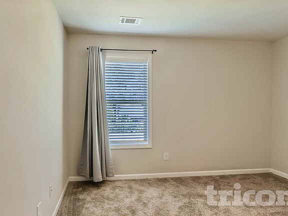 4th image of 4431 Fulson Dr
