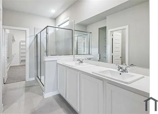 518 Green Grass Dr — Photo 13