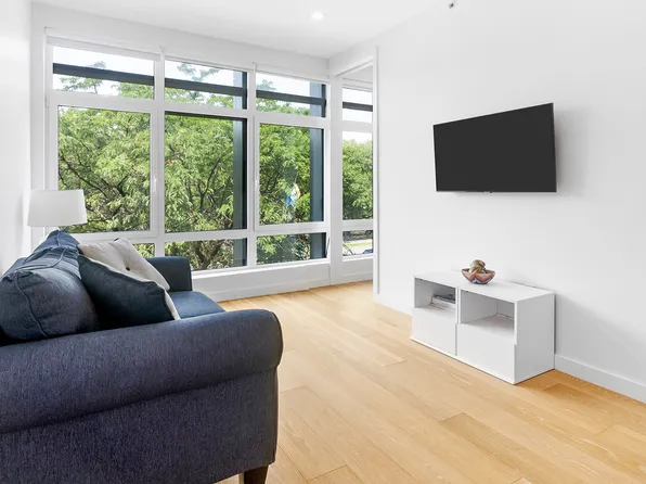 309 Ocean Parkway image 2 of 15