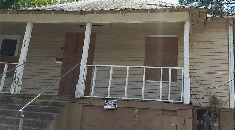 2nd image of 706 Dixie Ave