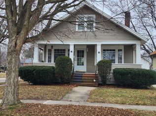 6828 21st Ave, Kenosha, WI 53143