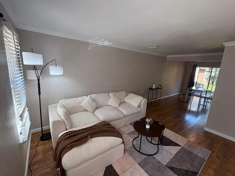 929 Still Harbor Cir — Photo 2