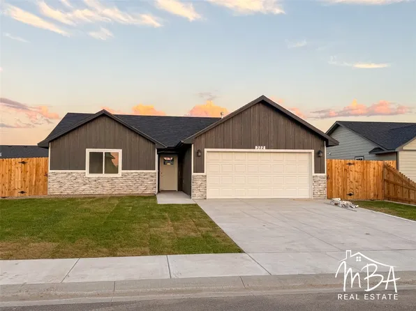 322 Rowland Cir, Garden City, KS 67846