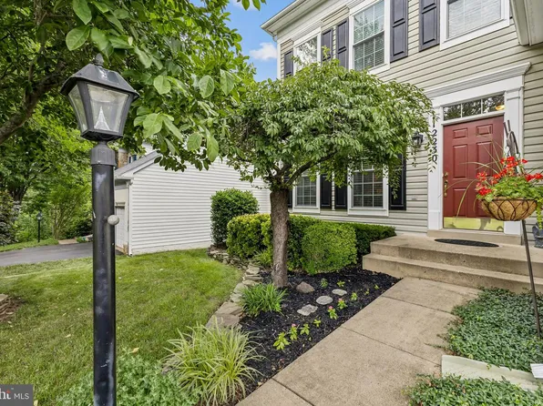12230 Scones Hill Ct, Bristow, VA 20136