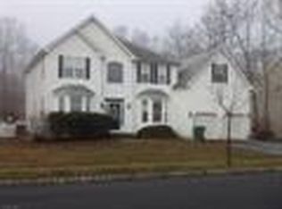 31 Emerald Dr, Egg Harbor Township, NJ 08234