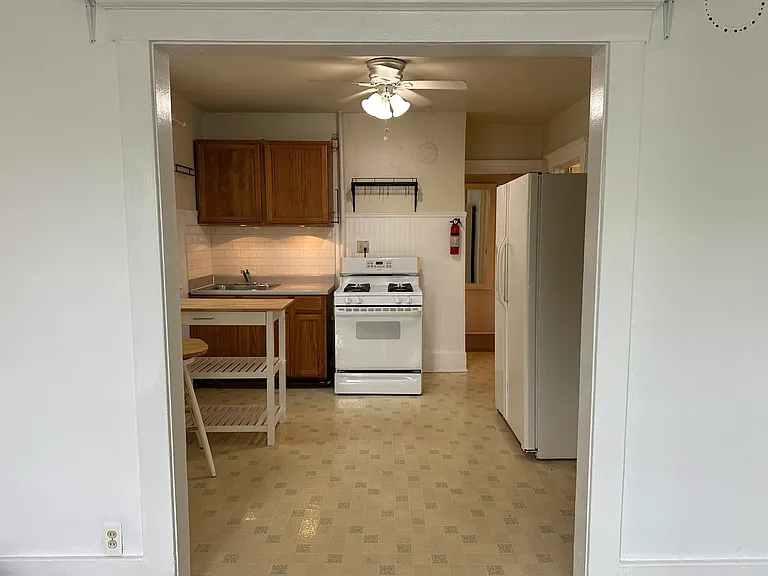 3138 Trowbridge St #2 — Photo 6