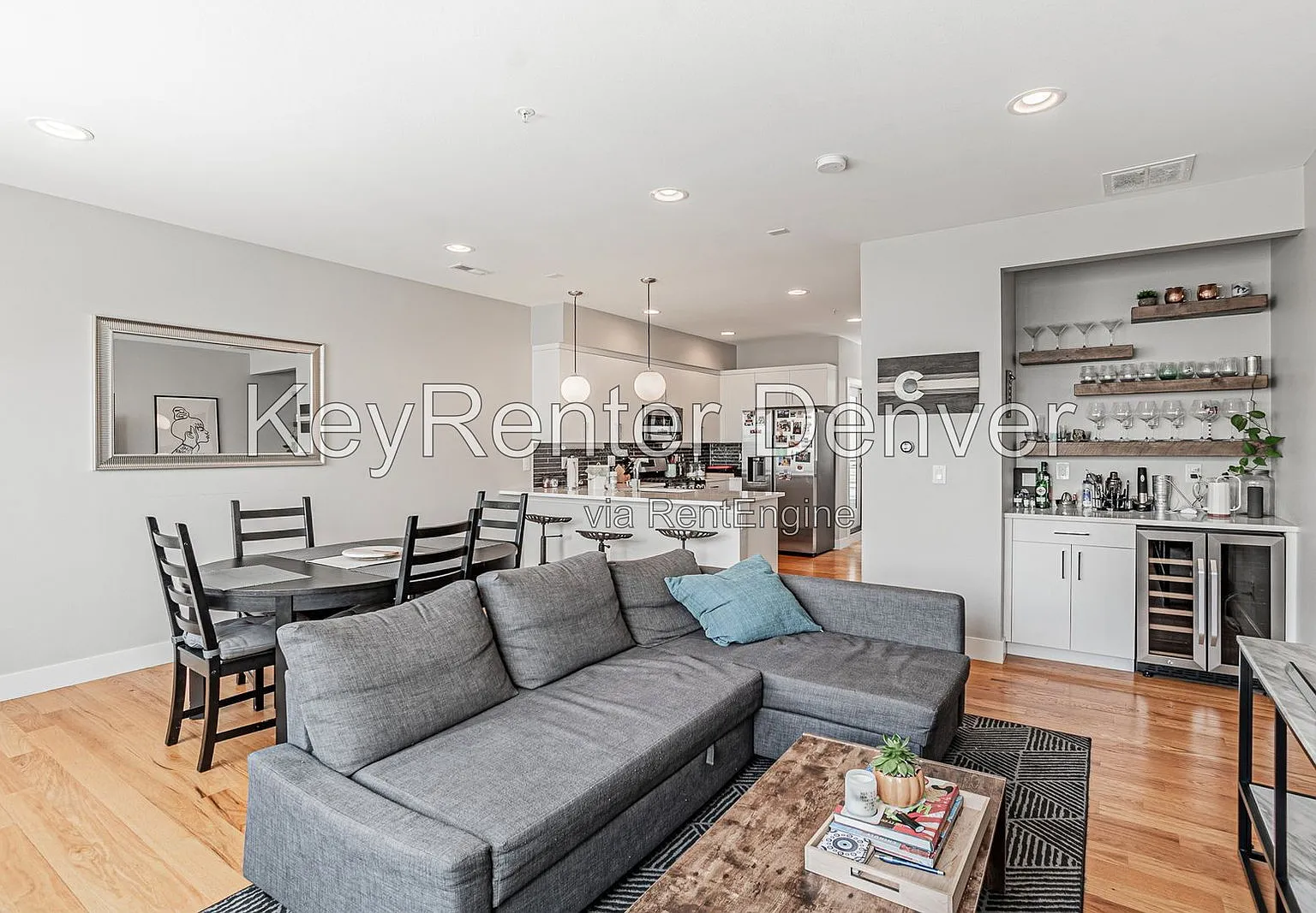 3 bed, 3.5 bath, 1657 sqft, $3,600 — Photo 1