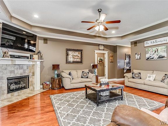 5th image of 9195 Cotton Fields Cir