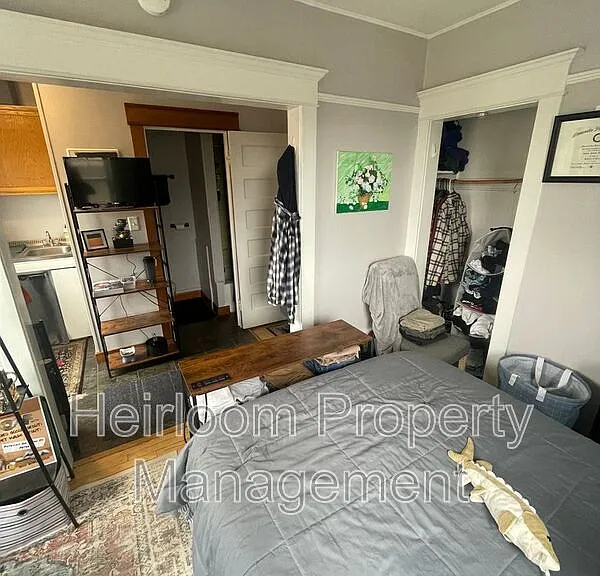 114 S 14th Ave E #3 — Photo 10