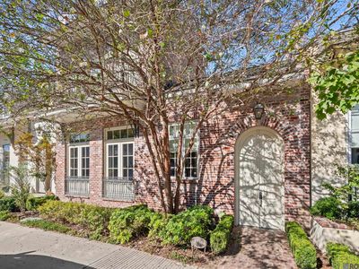 2207 Perkins Ln, Baton Rouge, LA, 70808