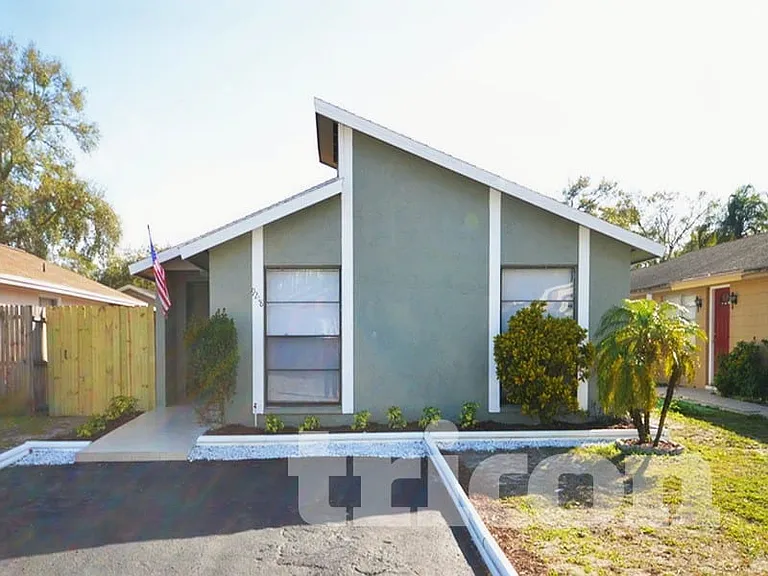 9218 Balfern Ct — Photo 1