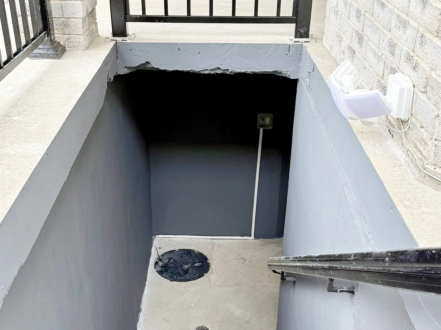 2 bed, $1,900 — Photo 4