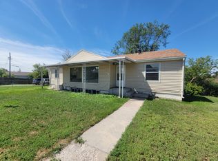 1323 E 19th St #1, Cheyenne, WY 82001