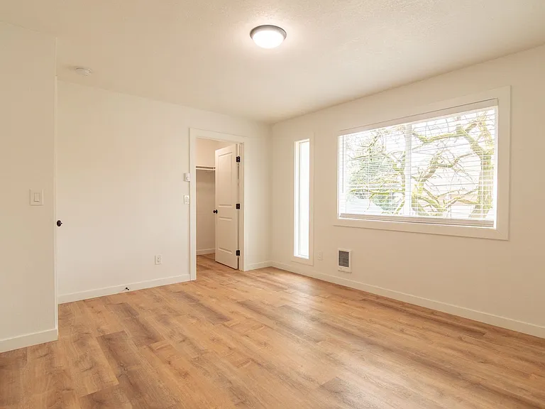506-510 SE 46th Ave — Photo 13
