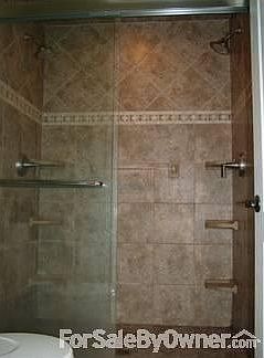 The Shower Of The Master
						:
						In this shower you will think you are at a resort hotel (everyday), much detail.