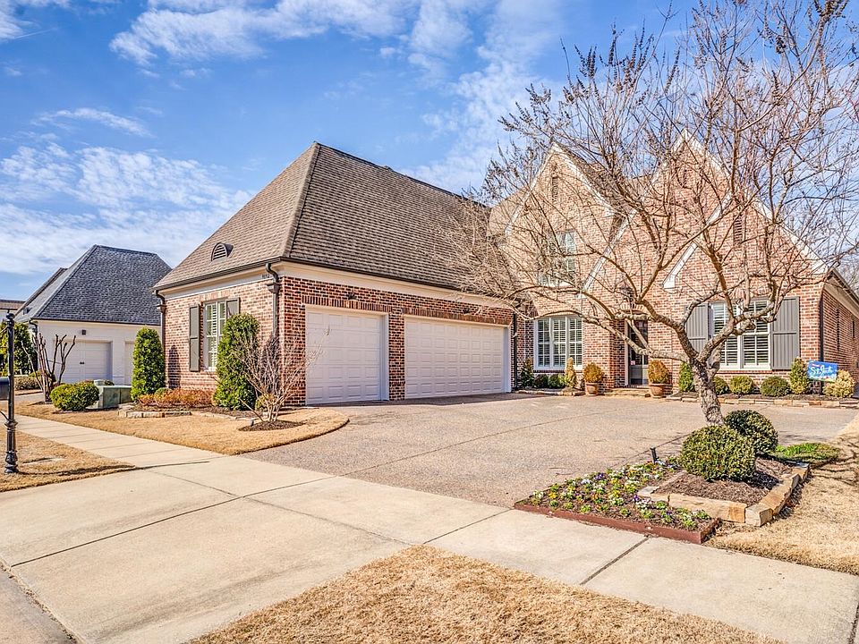 1st image of 9092 Baynard Loop N