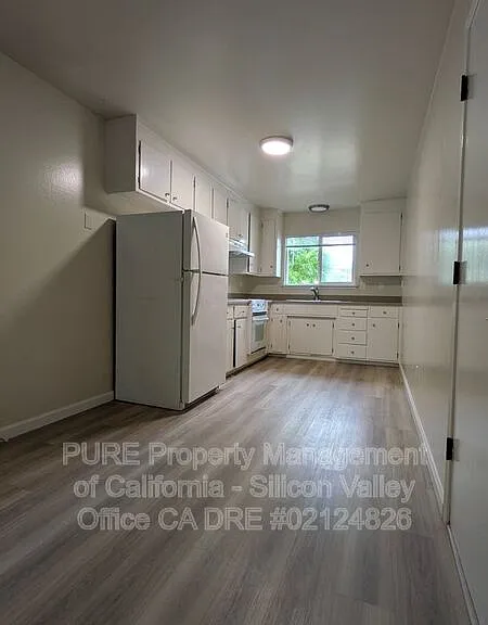 1792 Halterman Ave — Photo 8