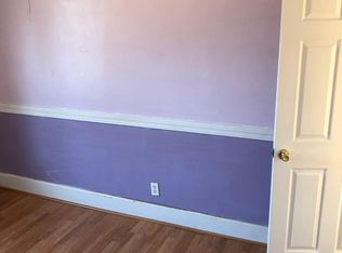 55 Park St APT 2, Taunton, MA 02780