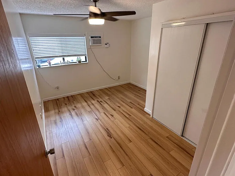 Bedroom #1
