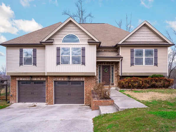 7329 Landlock Dr, Ooltewah, TN 37363