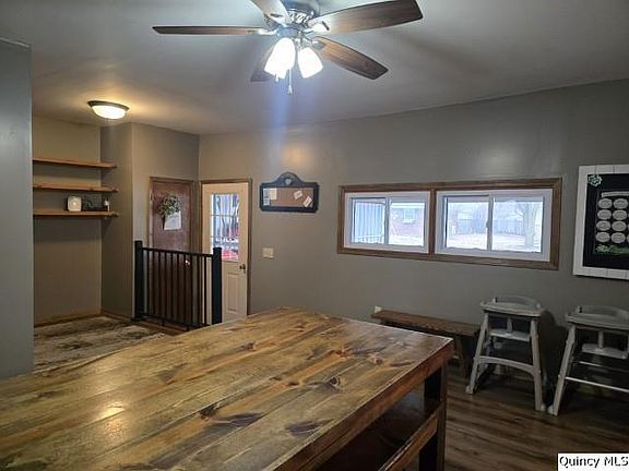 4th image of 710 Country Ln