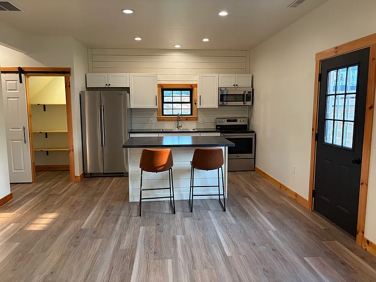 5 Alpine Cir — Photo 2