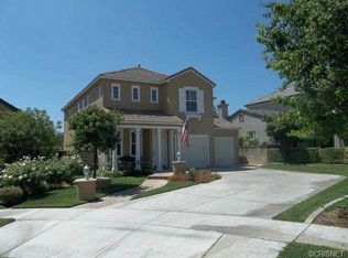 26807 Peppertree Dr, Valencia, CA 91381