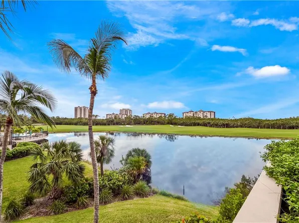 23850 Via Italia Cir, Estero, FL