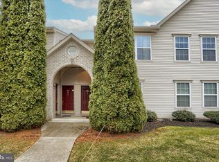 106 Hiddenwood Dr, Harrisburg, PA 17110