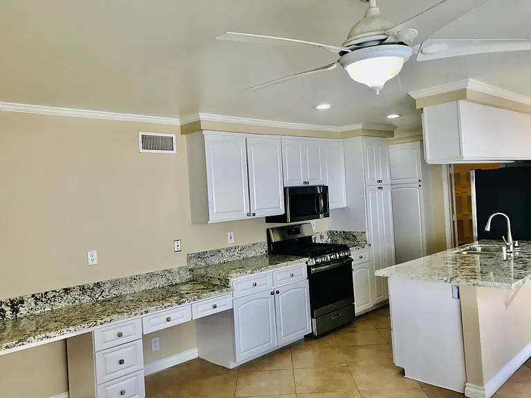 680 Driftwood Ave — Photo 6