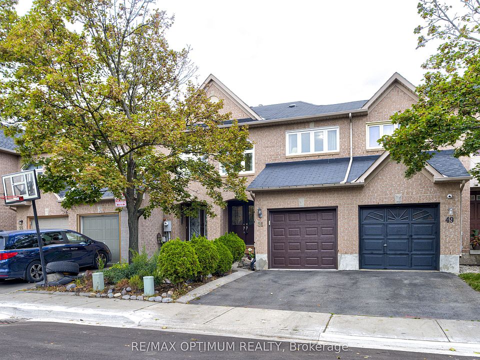1st image of 51 Goldenlight Cir