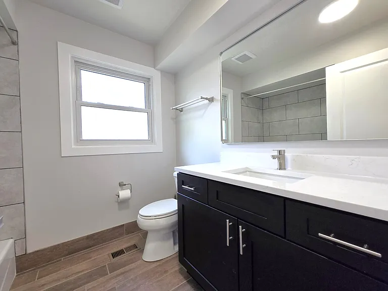 1002 E Callero Cir #2 — Photo 9