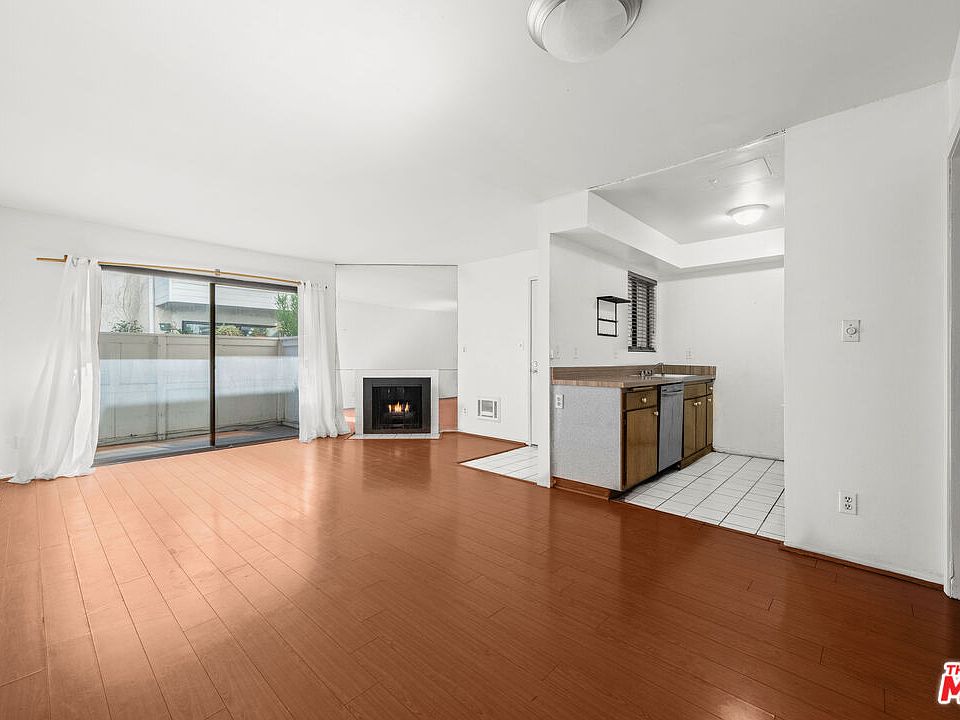 1st image of 10521 National Blvd APT 106