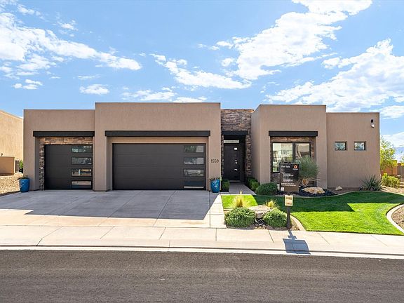 2nd image of 1559 W Firepit Knoll Dr